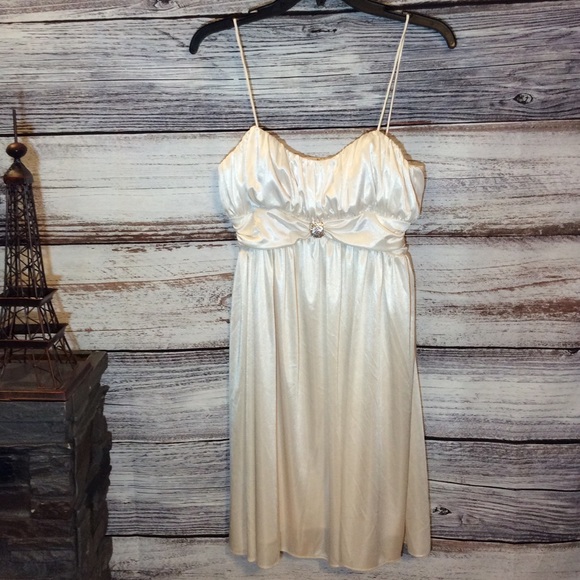 Morgan & Co. Dresses & Skirts - Morgan & Co Silk Spaghetti Strap Dress Morgan & Co. Dresses & Skirts - Morgan & Co Silk Spaghetti Strap Dress